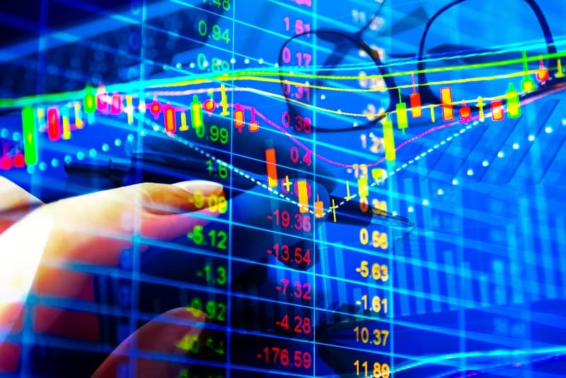 ドルもポンドも好調継続　株価の反発も継続か