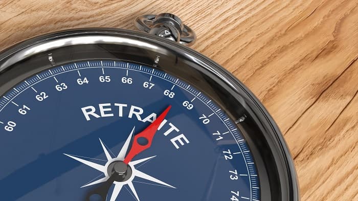 フランス政治、年金改革凍結の衝撃と「EUの理想」との乖離