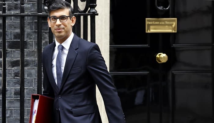 ユーロ円も一緒に下がるリスクも想定を