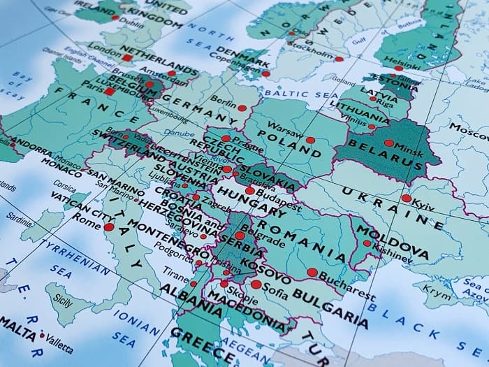 緊縮財政転換と金融緩和終了で欧州の長期金利は上昇へ