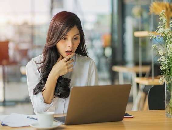 なぜ買うと下げ、売ると上げるのか?