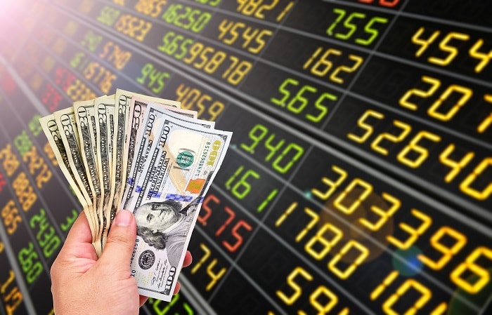 米国株価は最低でも後15%調整するのアイキャッチ画像